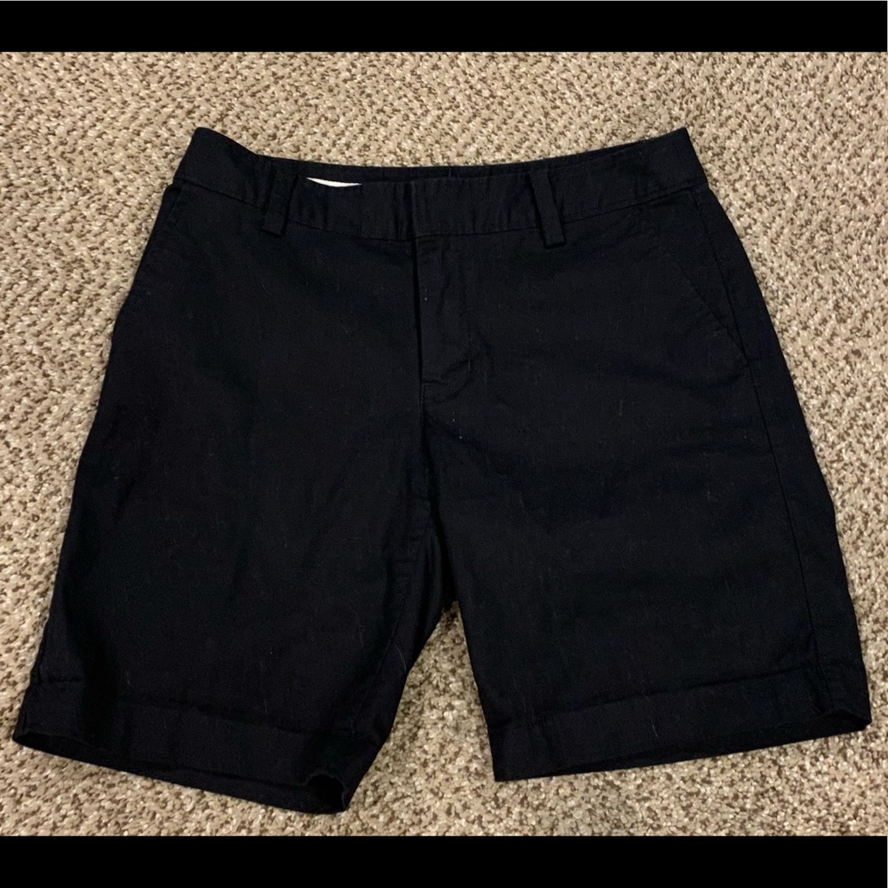 Tommy Bahama Women’s Bermuda Shorts Size 2